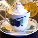 【期間限定】オリジナルクリームをたっぷりと絞った「ウインナーコーヒー」